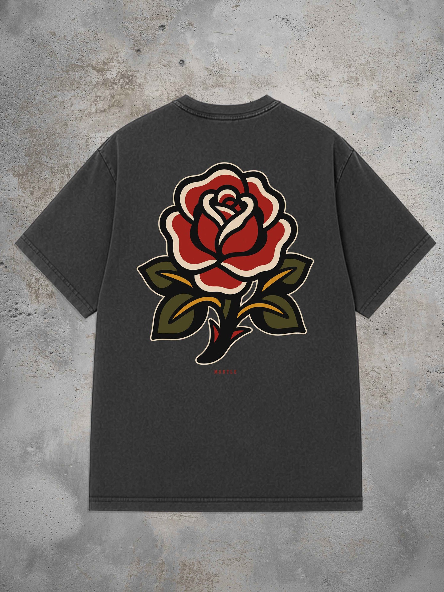 Oversized Washed Black Tattoo T-Shirt mit großer Rose im Traditional Tattoo Stil auf dem Rücken