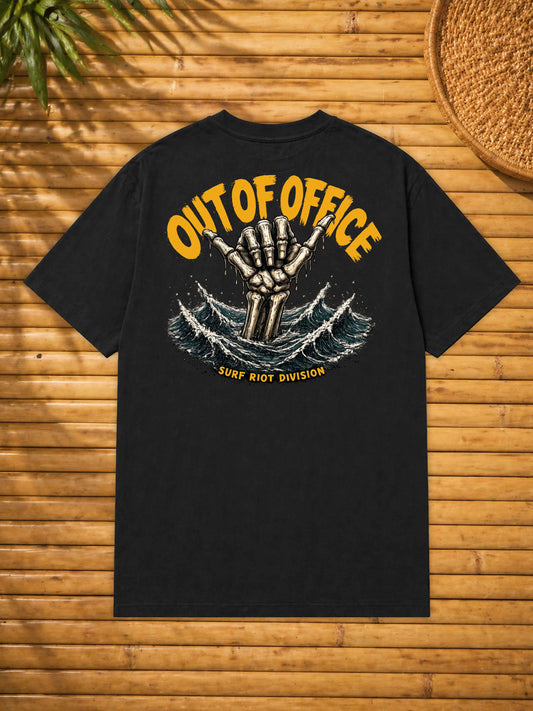 Out Of Office Loose Fit Shirt von Surf Riot in black