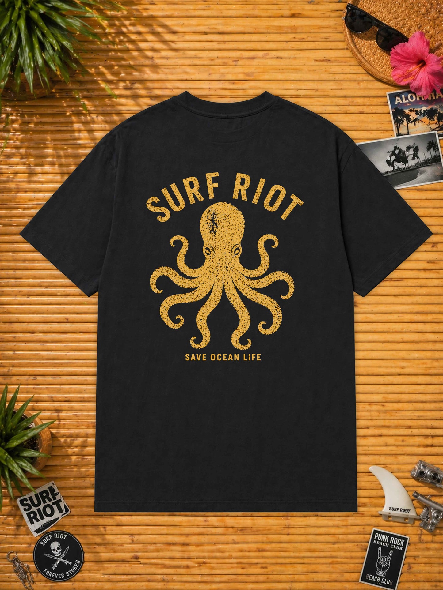 Save Ocean Life Loose Fit Shirt von Surf Riot in Schwarz